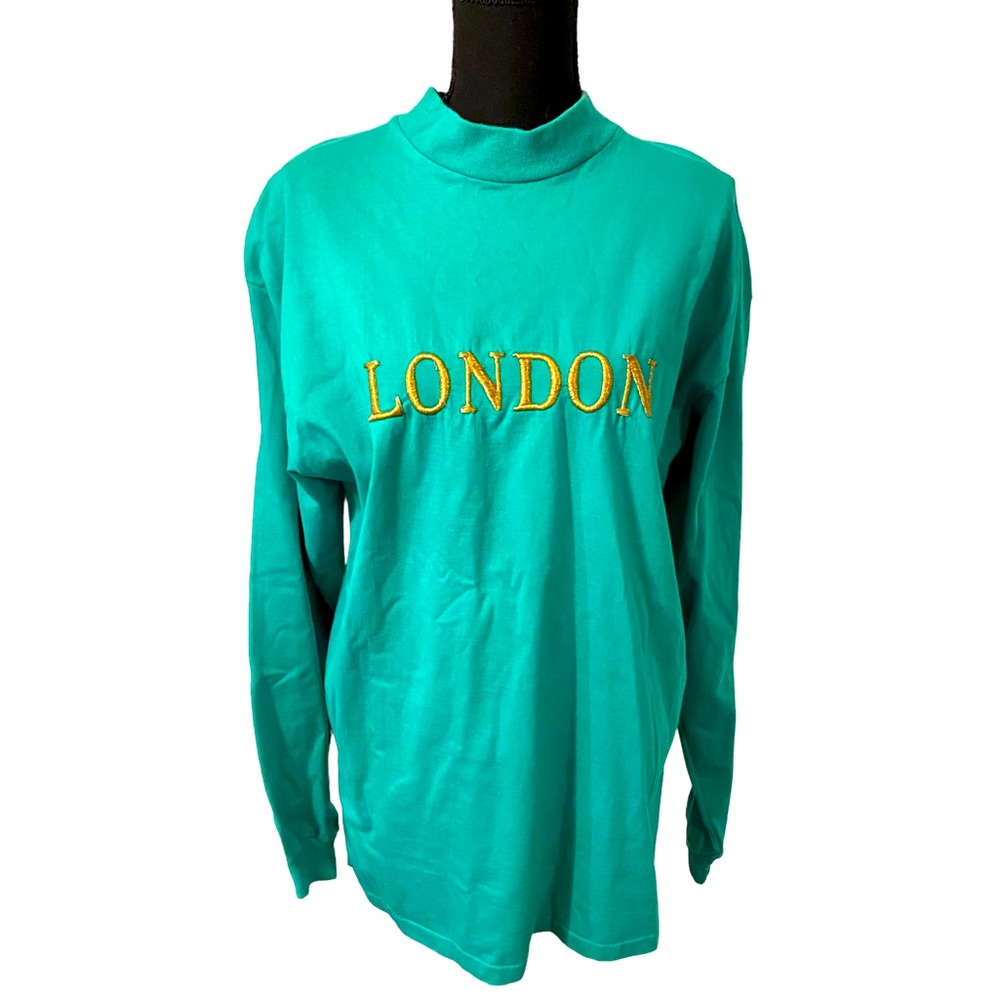 “London” Mock neck long sleeve tee